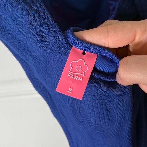 Farm Rio Blue Matelasse Pineapple Belted One-Piece Swimsuit M - Picture 9 of 9